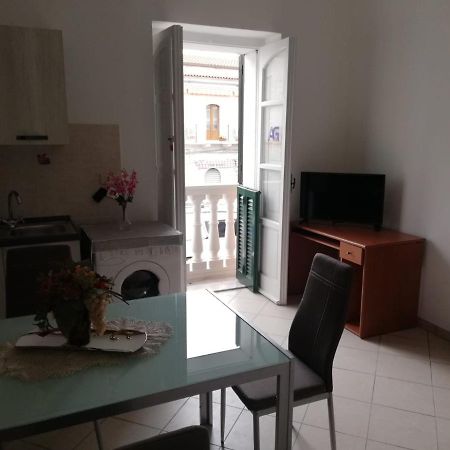 La Casa Di Basi Tropea Apartment Luaran gambar